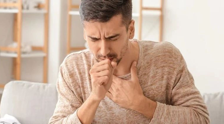  咳黄脓痰就是细菌感染？是否一定要抗菌治疗？看看指南怎