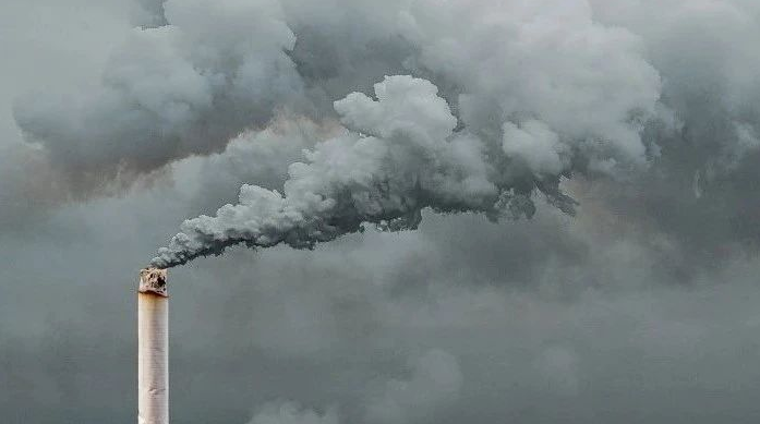  连空气都能影响检验结果，你们科的生化分析仪能感知环境