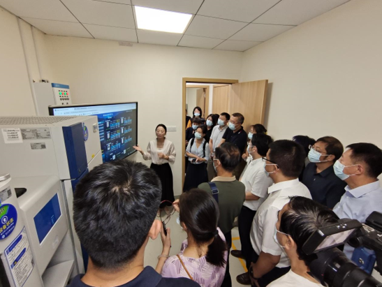 以“智”力强化健康城市发展韧性——“数智化健康城市助力健康中国建设”专题调研走进深圳
