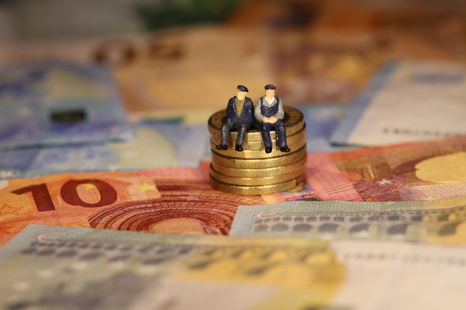 ﻿个人养老金制度全国推行 你的养老账户开通了吗？