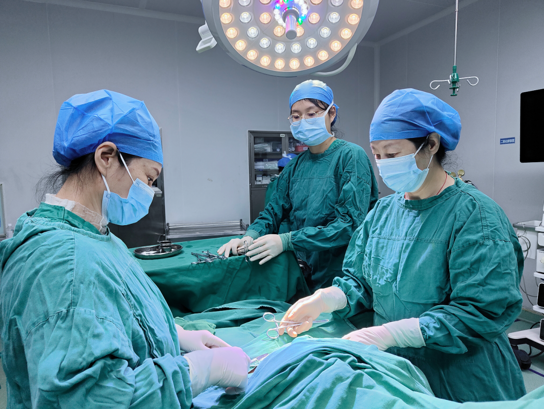 深圳永福医院成功开展腹膜外剖宫产术，助力产妇实现快速康复
